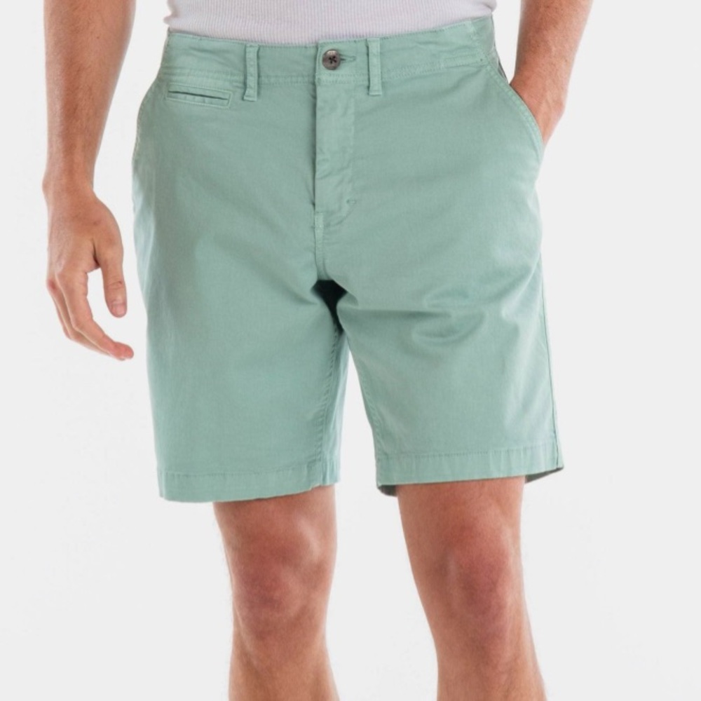 Gap Khakis men’s blue lived in cotton shorts size 31